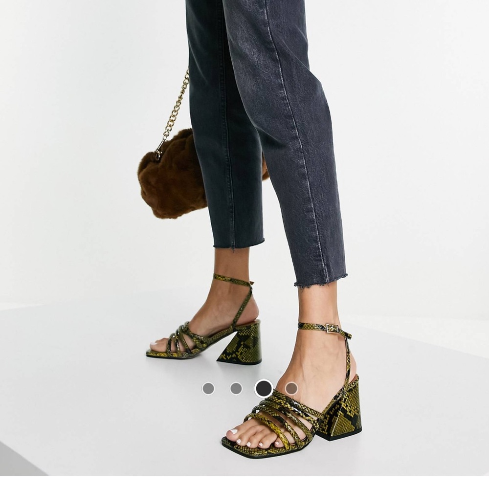 New ASOS snake block heel sandals - Picture 4 of 8